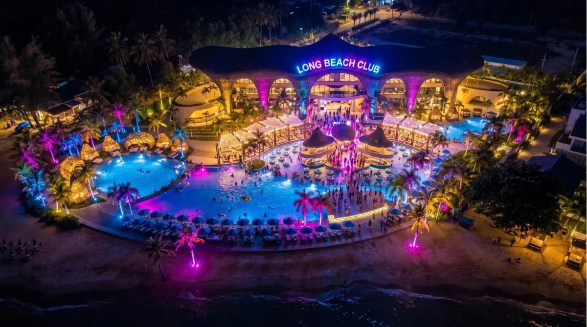 Phối cảnh Long Beach Club về đêm nhìn từ trên cao